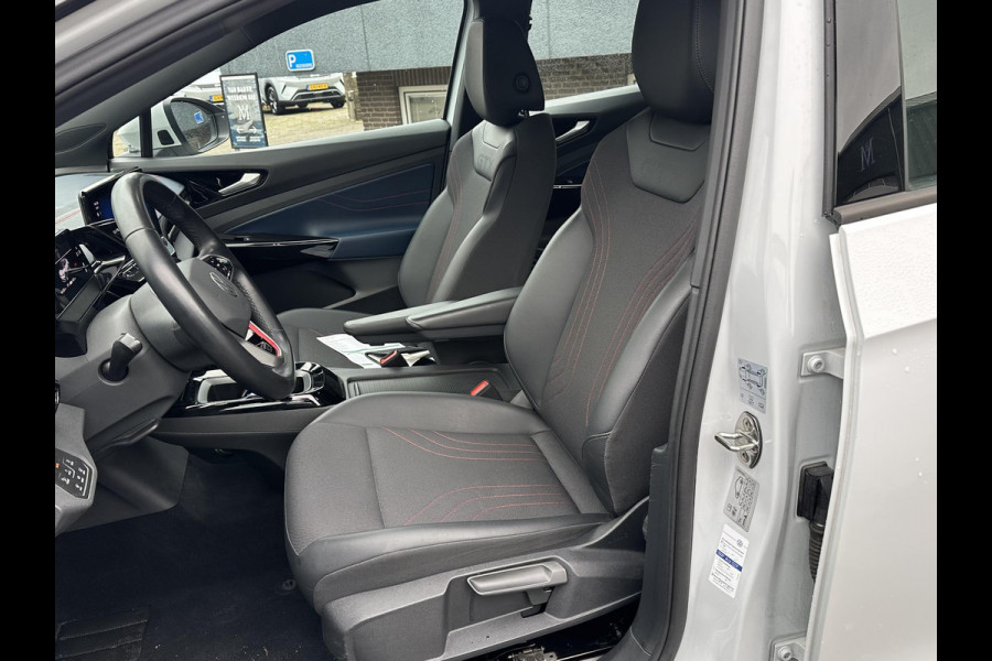 Volkswagen ID.4 GTX Advantage 4Motion 77 kWh 300PK | SOH 90% | WARMTEPOMP | 20 INCH | TREKHAK ELEKTRISCH UITKLAPBAAR | ACC CRUISE CONTROLE | STOEL + STUURWIELVERWARMING | MATRIX-LED-KOPLAMP (IQ.LIGHT) | RIJKLAAR GELEVERD MET 12 MND BOVAG GARANTIE