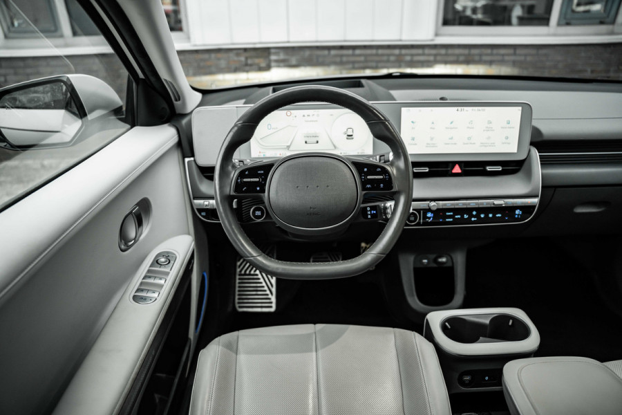 Hyundai IONIQ 5 Lounge 73kWh | Matte lak | Leder | 96.8%SOH | ACC | Relax Pakket
