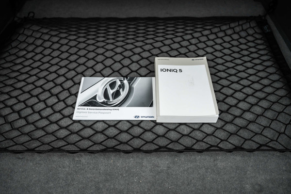 Hyundai IONIQ 5 Lounge 73kWh | Matte lak | Leder | 96.8%SOH | ACC | Relax Pakket