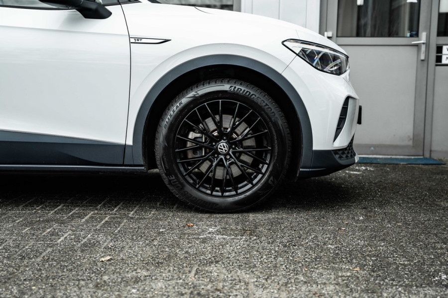 Volkswagen ID.4 First 77kWh | Trekhaak | Stoelverwarming | Camera