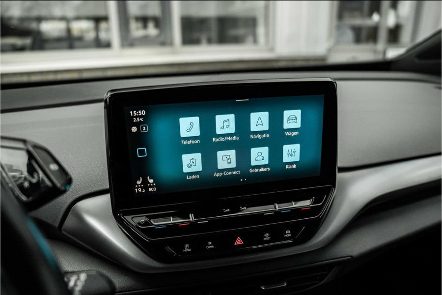 Volkswagen ID.4 First 77kWh | Trekhaak | Stoelverwarming | Camera