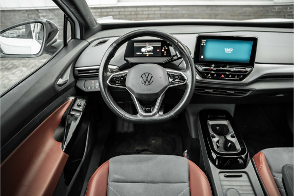 Volkswagen ID.4 First 77kWh | Trekhaak | Stoelverwarming | Camera