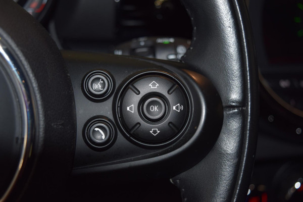 MINI Clubman 1.5 Cooper Pepper|17"|Carplay|Led|Sportstoel
