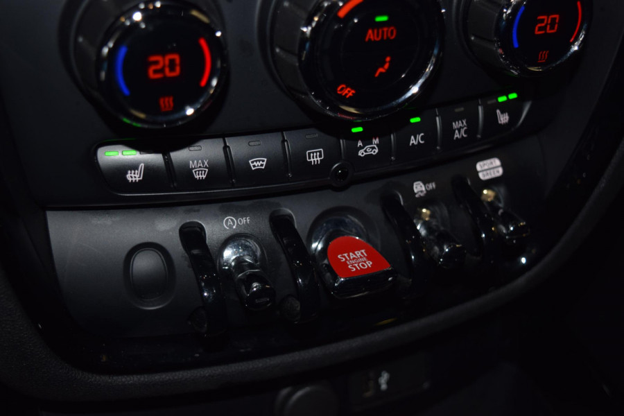 MINI Clubman 1.5 Cooper Pepper|17"|Carplay|Led|Sportstoel