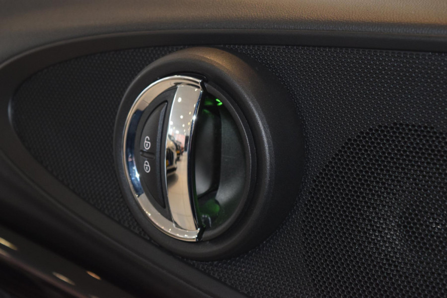 MINI Clubman 1.5 Cooper Pepper|17"|Carplay|Led|Sportstoel