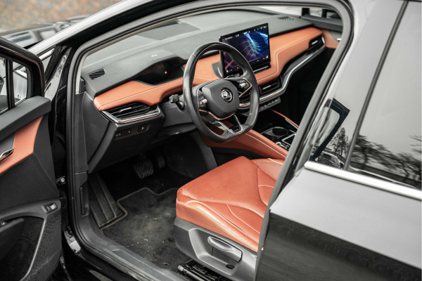 Škoda ENYAQ iV | SOH 91% | 80 | Pano | Trekhaak | Full leder | Stoel + stuurverw