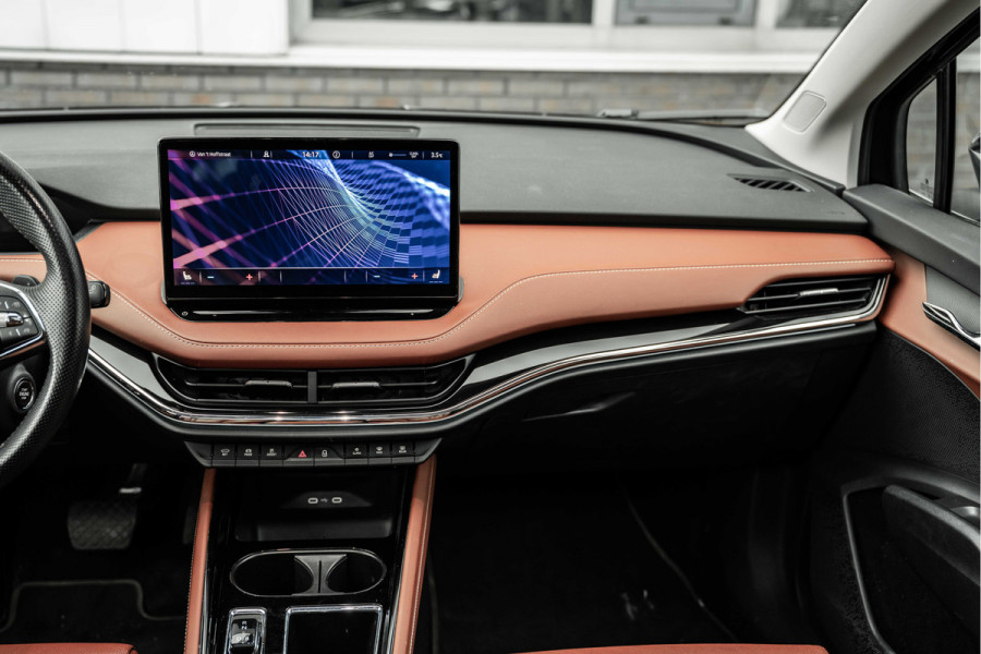 Škoda ENYAQ iV | SOH 91% | 80 | Pano | Trekhaak | Full leder | Stoel + stuurverw