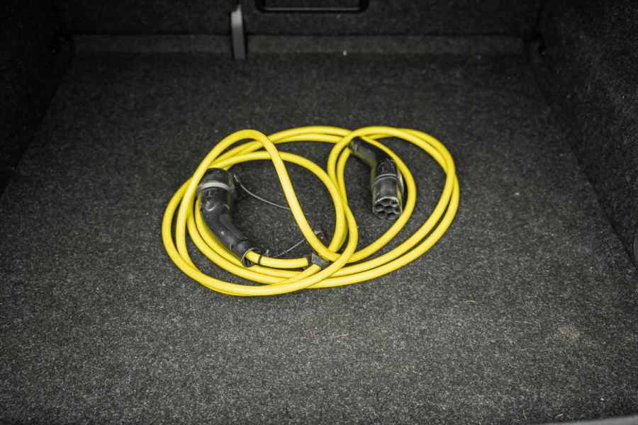 Škoda ENYAQ iV | SOH 91% | 80 | Pano | Trekhaak | Full leder | Stoel + stuurverw