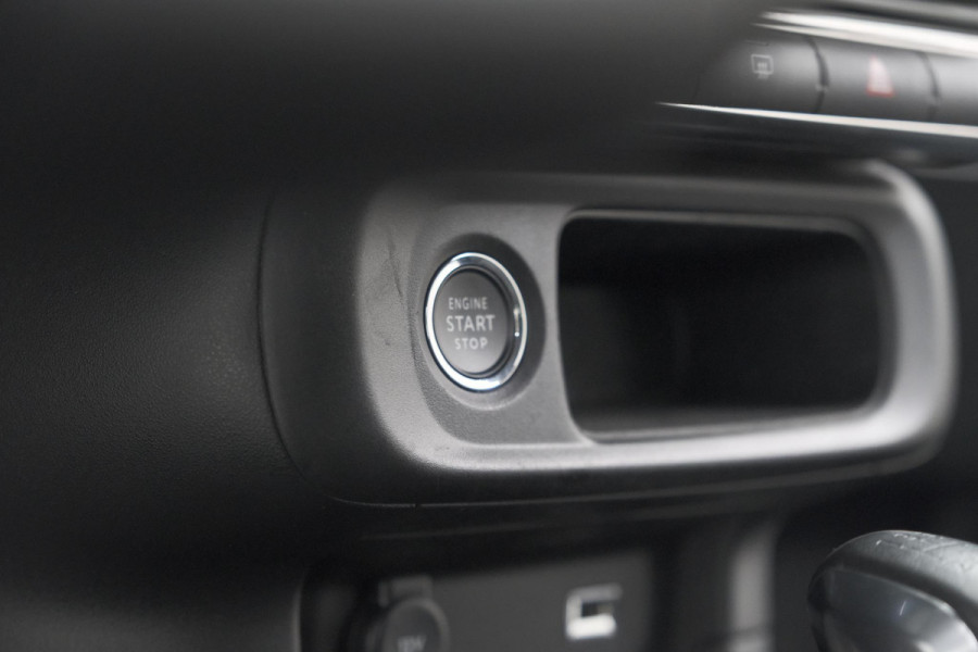 Citroën C3 PureTech 83 Max | Camera | Stoelverwarming | Navigatie | Parkeersensoren