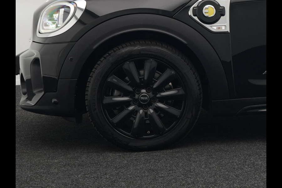 MINI Countryman 2.0 Cooper S E ALL4 Chili Plug in Hybrid 222pk PHEV | Panodak | Adaptive Cruise | Head-up Display | Carplay | LED | Lederen Sportstoelen |
