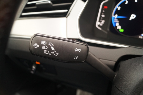 Volkswagen Passat Variant 1.5 TSI 150pk DSG R-Line Business Plus -PANO-