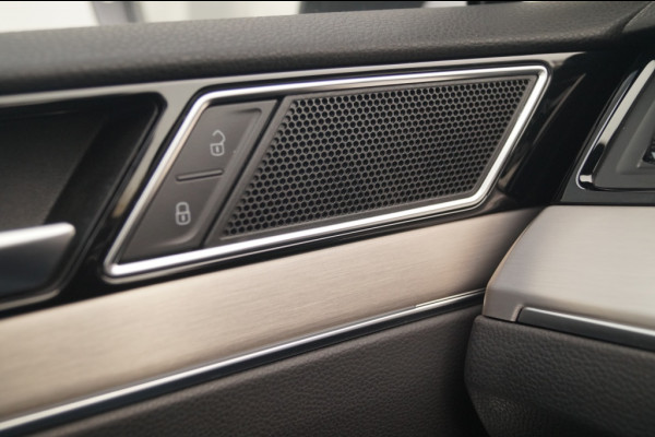 Volkswagen Passat Variant 1.5 TSI 150pk DSG R-Line Business Plus -PANO-