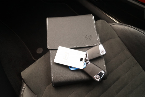 Volkswagen Passat Variant 1.5 TSI 150pk DSG R-Line Business Plus -PANO-