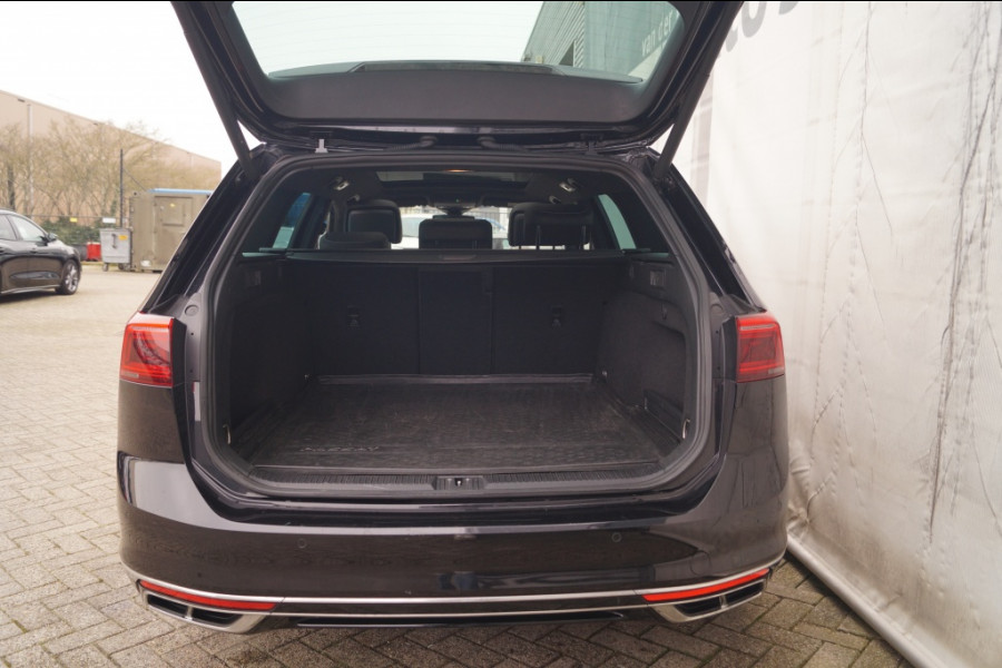 Volkswagen Passat Variant 1.5 TSI 150pk DSG R-Line Business Plus -PANO-
