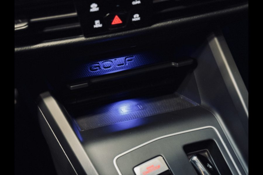 Volkswagen Golf 1.4 eHybrid GTE | Akrapoviç | Camera | Stoelverw.
