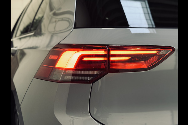 Volkswagen Golf 1.4 eHybrid GTE | Akrapoviç | Camera | Stoelverw.