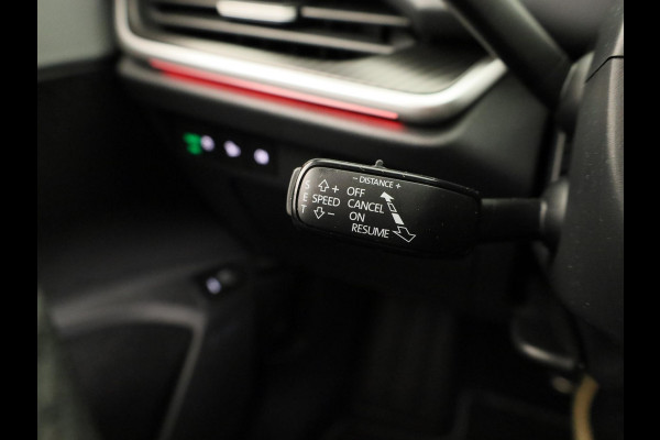 Škoda Enyaq 60 Sportline 204pk | Panoramadak | Light Band | Head up | Canton Sound | Elek. stoel | Adaptive Cruise | Blind spot
