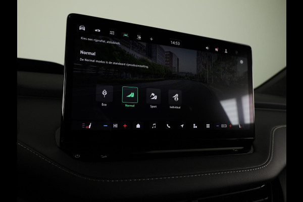 Škoda Enyaq 60 Sportline 204pk | Panoramadak | Light Band | Head up | Canton Sound | Elek. stoel | Adaptive Cruise | Blind spot