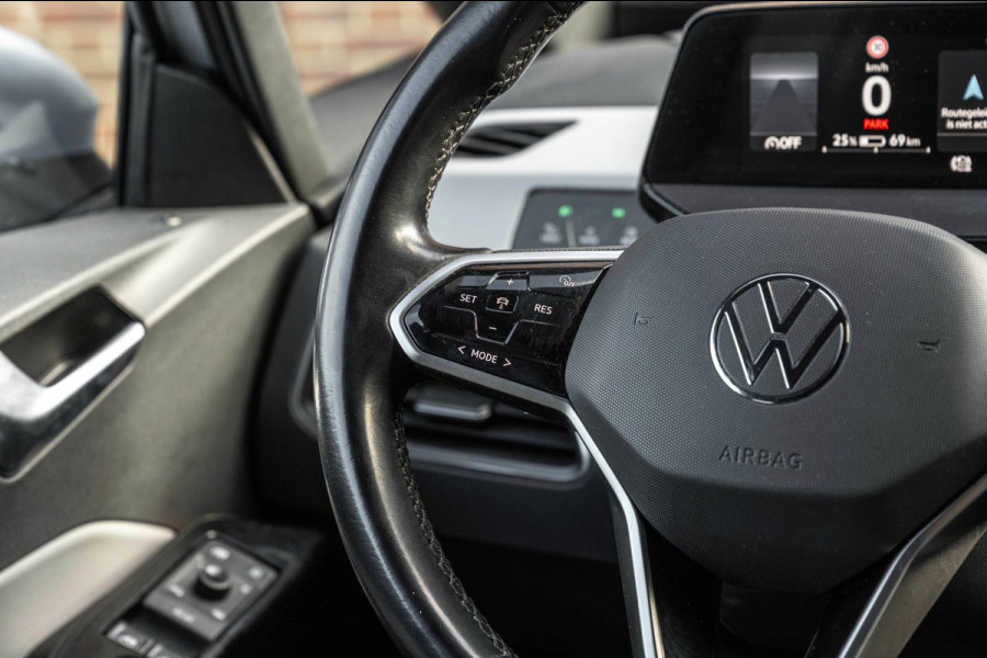 Volkswagen ID.3 Business 58 kWh PRO Adaptive Sfeer Camera Stoelverwarming LED 18''