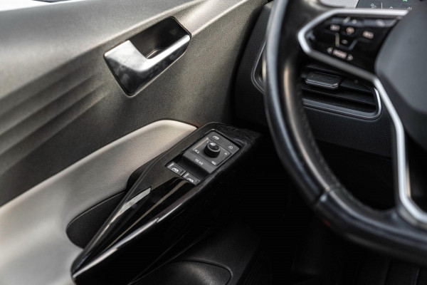 Volkswagen ID.3 Business 58 kWh PRO Adaptive Sfeer Camera Stoelverwarming LED 18''