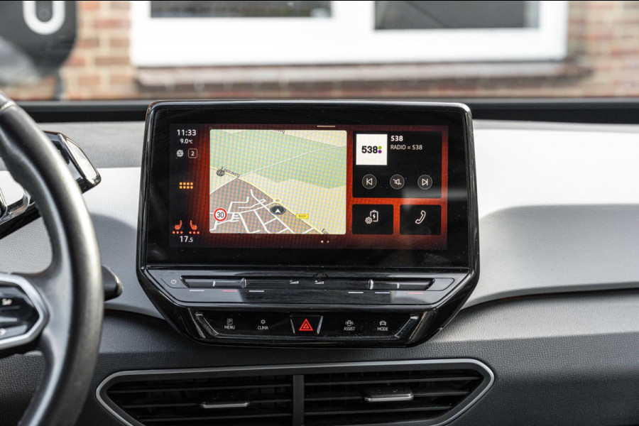 Volkswagen ID.3 Business 58 kWh PRO Adaptive Sfeer Camera Stoelverwarming LED 18''