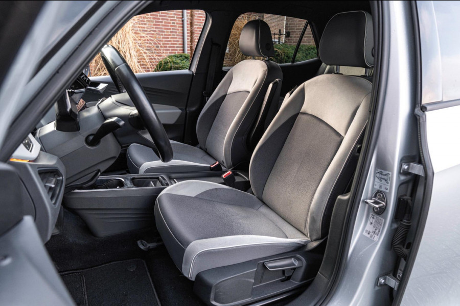 Volkswagen ID.3 Business 58 kWh PRO Adaptive Sfeer Camera Stoelverwarming LED 18''