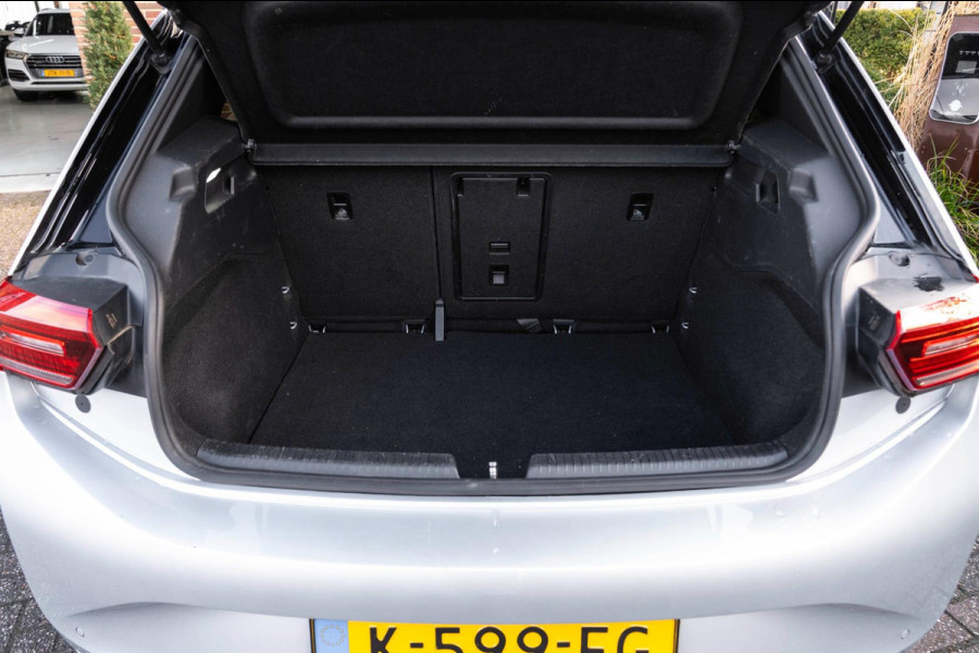 Volkswagen ID.3 Business 58 kWh PRO Adaptive Sfeer Camera Stoelverwarming LED 18''