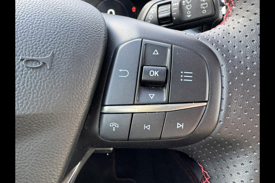 Ford Kuga 2.5 PHEV ST-Line X 243pk | Wegklapbare trekhaak | Panoramadak | Winter Pack | Head up Display | All season banden