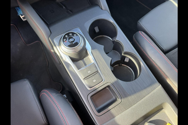 Ford Kuga 2.5 PHEV ST-Line X 243pk | Wegklapbare trekhaak | Panoramadak | Winter Pack | Head up Display | All season banden