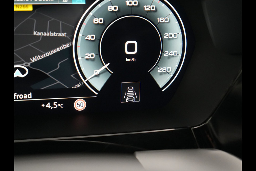 Audi A3 Sportback 45 TFSI e S edition Competition Plug In Hybrid 245pk Dealer O.H. PHEV | 2x S Line | Sportstoelen Massage | Adaptive Cruise | Bang & Olufsen | Matrix LED | 18"L.M | Sfeerverlichting | Apple Carplay | Virtual | Keyless | Blis | Navigatie | DAB |