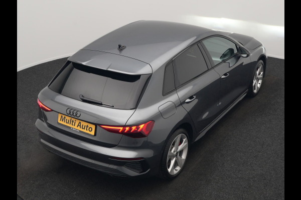 Audi A3 Sportback 45 TFSI e S edition Competition Plug In Hybrid 245pk Dealer O.H. PHEV | 2x S Line | Sportstoelen Massage | Adaptive Cruise | Bang & Olufsen | Matrix LED | 18"L.M | Sfeerverlichting | Apple Carplay | Virtual | Keyless | Blis | Navigatie | DAB |