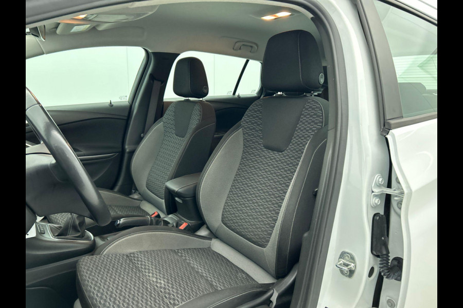 Opel Astra Sports Tourer 1.2 Edition Airco ECC AGR Comfortstoel PDC VA+ Camera Navi Carplay Full LED Cruise Control Blind Spot APK 08-2027!