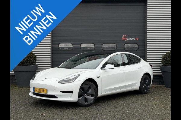 Tesla Model 3 Standard RWD Plus 60 kWh | Autopilot | Panoramadak | Camera | Lederen Bekleding |