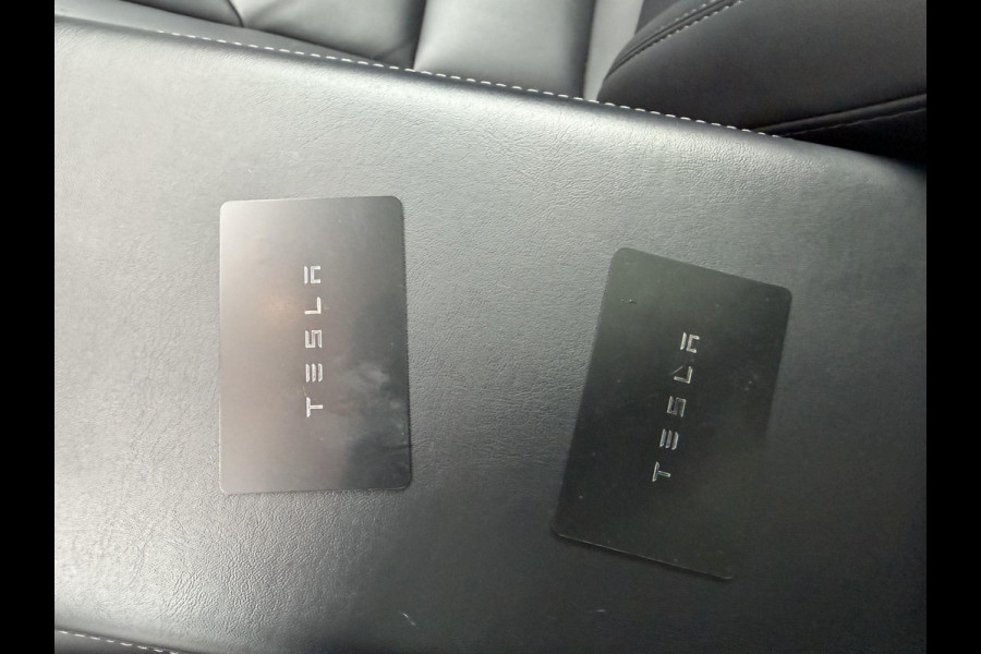 Tesla Model 3 Standard RWD Plus 60 kWh | Autopilot | Panoramadak | Camera | Lederen Bekleding |