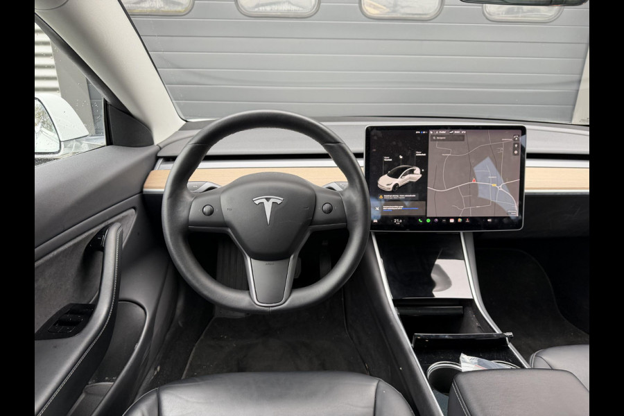 Tesla Model 3 Standard RWD Plus 60 kWh | Autopilot | Panoramadak | Camera | Lederen Bekleding |