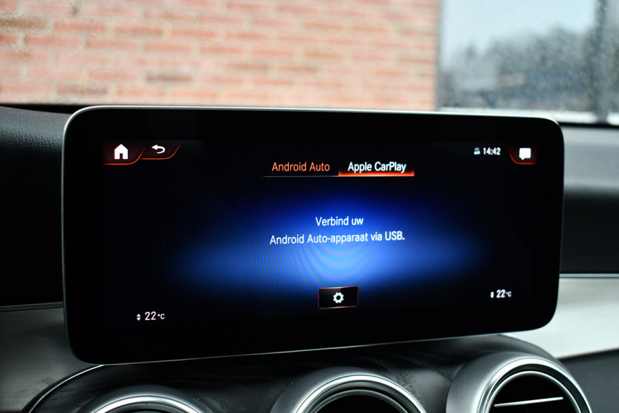 Mercedes-Benz GLC 300e 4MATIC AMG Pano Burm Night 20inch Memory Widescreen