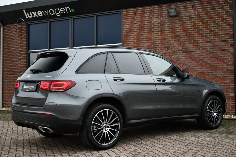 Mercedes-Benz GLC 300e 4MATIC AMG Pano Burm Night 20inch Memory Widescreen