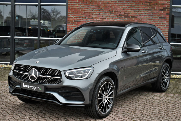 Mercedes-Benz GLC 300e 4MATIC AMG Pano Burm Night 20inch Memory Widescreen