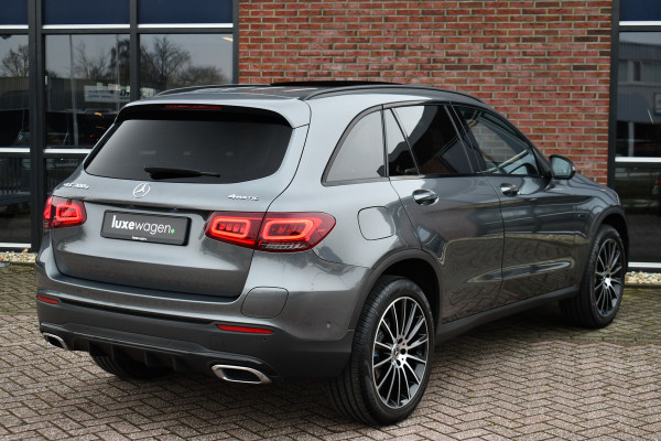 Mercedes-Benz GLC 300e 4MATIC AMG Pano Burm Night 20inch Memory Widescreen