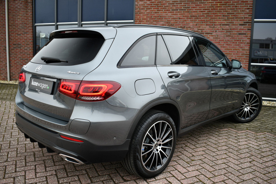 Mercedes-Benz GLC 300e 4MATIC AMG Pano Burm Night 20inch Memory Widescreen