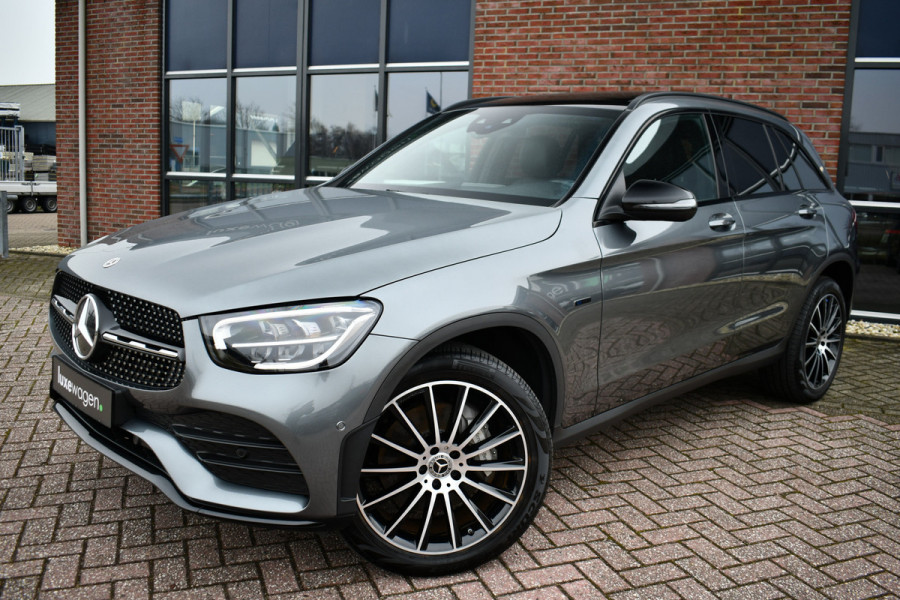 Mercedes-Benz GLC 300e 4MATIC AMG Pano Burm Night 20inch Memory Widescreen