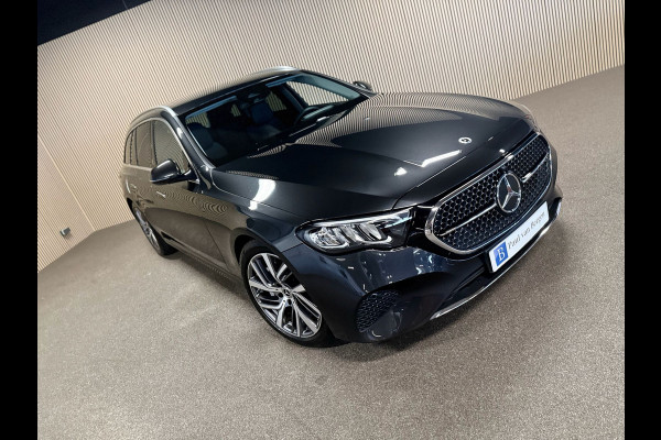 Mercedes-Benz E-Klasse Estate 300e Avantgarde Advanced-DISTRONIC-TREKHAAK-DODEHOEK-APLLE CARPLAY-COMPLEET
