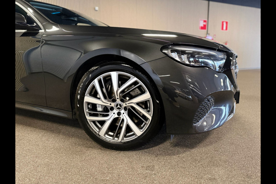 Mercedes-Benz E-Klasse Estate 300e Avantgarde Advanced-DISTRONIC-TREKHAAK-DODEHOEK-APLLE CARPLAY-COMPLEET