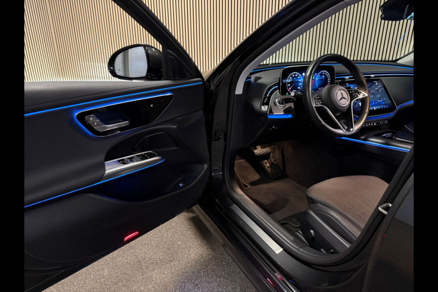 Mercedes-Benz E-Klasse Estate 300e Avantgarde Advanced-DISTRONIC-TREKHAAK-DODEHOEK-APLLE CARPLAY-COMPLEET