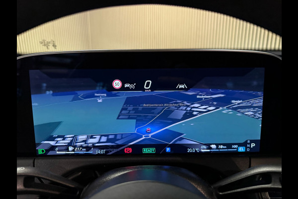 Mercedes-Benz E-Klasse Estate 300e Avantgarde Advanced-DISTRONIC-TREKHAAK-DODEHOEK-APLLE CARPLAY-COMPLEET