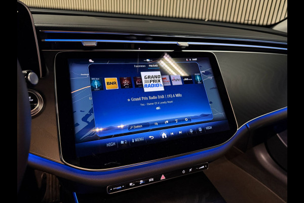 Mercedes-Benz E-Klasse Estate 300e Avantgarde Advanced-DISTRONIC-TREKHAAK-DODEHOEK-APLLE CARPLAY-COMPLEET