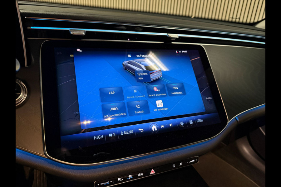 Mercedes-Benz E-Klasse Estate 300e Avantgarde Advanced-DISTRONIC-TREKHAAK-DODEHOEK-APLLE CARPLAY-COMPLEET