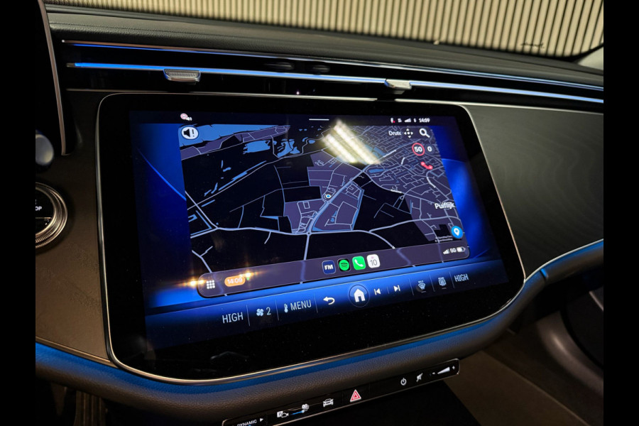 Mercedes-Benz E-Klasse Estate 300e Avantgarde Advanced-DISTRONIC-TREKHAAK-DODEHOEK-APLLE CARPLAY-COMPLEET