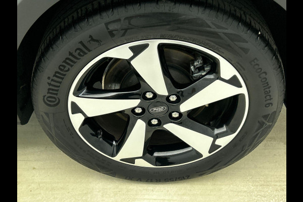 Ford FOCUS Wagon 1.0 EcoBoost Hybrid Active Airco ECC Navi Carplay PDC Voor en achter Full LED 17"LM Velgen Cruise Control