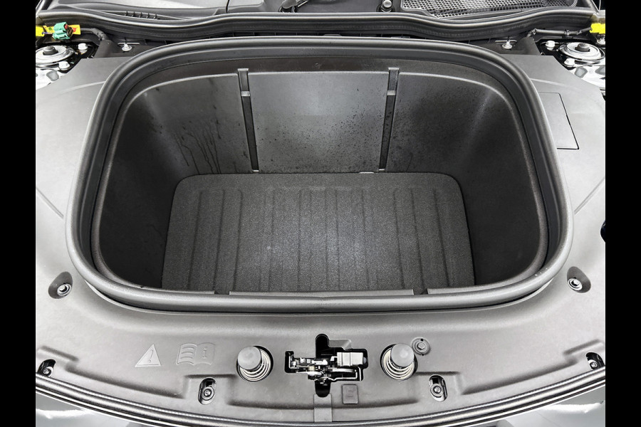 Mercedes-Benz CLA-Klasse 250+ Launch Edition 85 kWh | Trekhaak | Memorypakket voorstoelen | Panoramadak | Warmtepomp | Nightpakket | Multibeam LED | GUARD 360° vehicle protection | 19 inch AMG velgen |